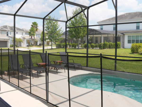 Spacious 5-Bedroom Orlando Home with Private Pool & Resort Amenities